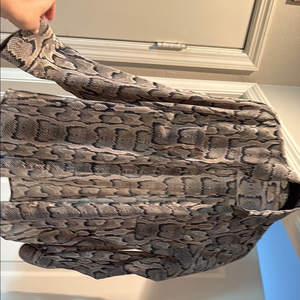 Express Snake Print Button Down Shirt - Gray and Black